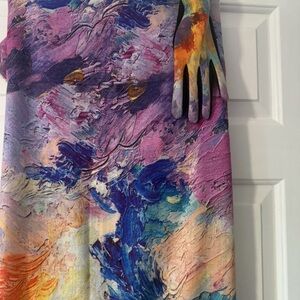 Magic Vibrant Abstract scarf/wrap with gloves 
This is on smart sell !! 🙌🏼😍